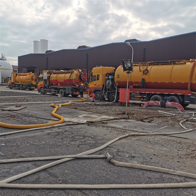 柯坪污水池清理