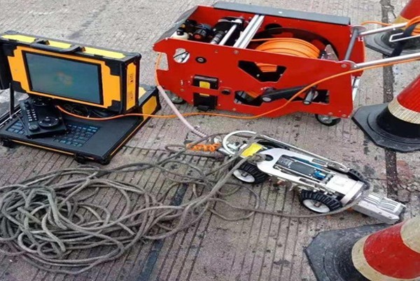 柯坪CCTV管道检测机器人