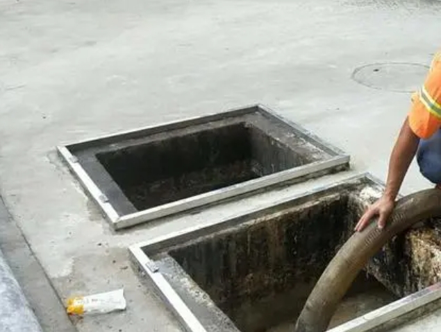 柯坪化粪池清理